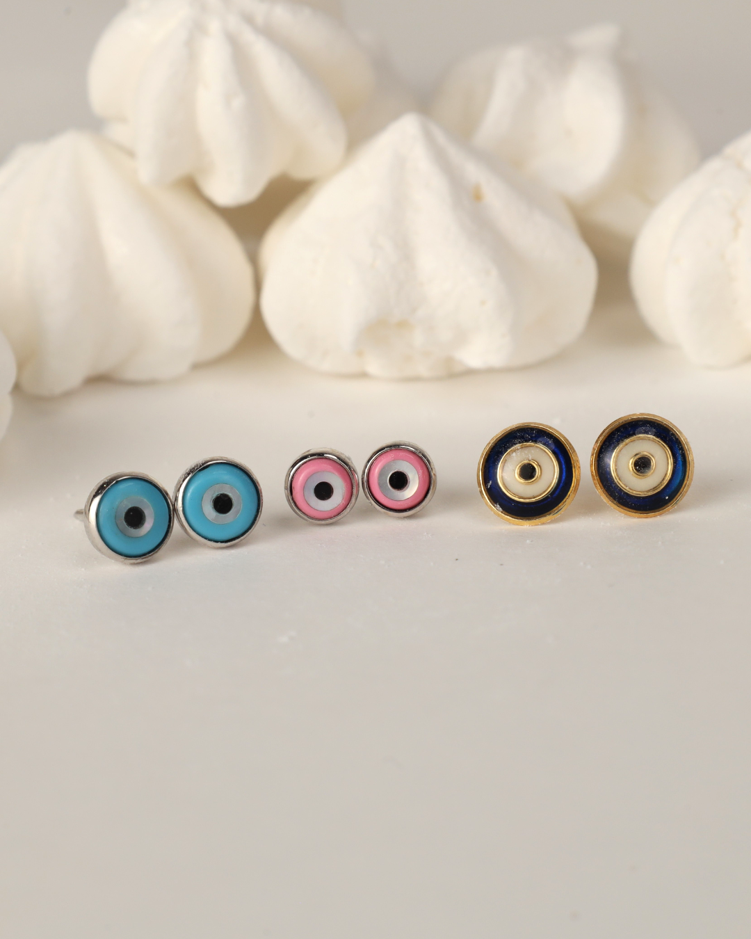 Brinco Olho Grego Infantil em Ouro Branco 18K