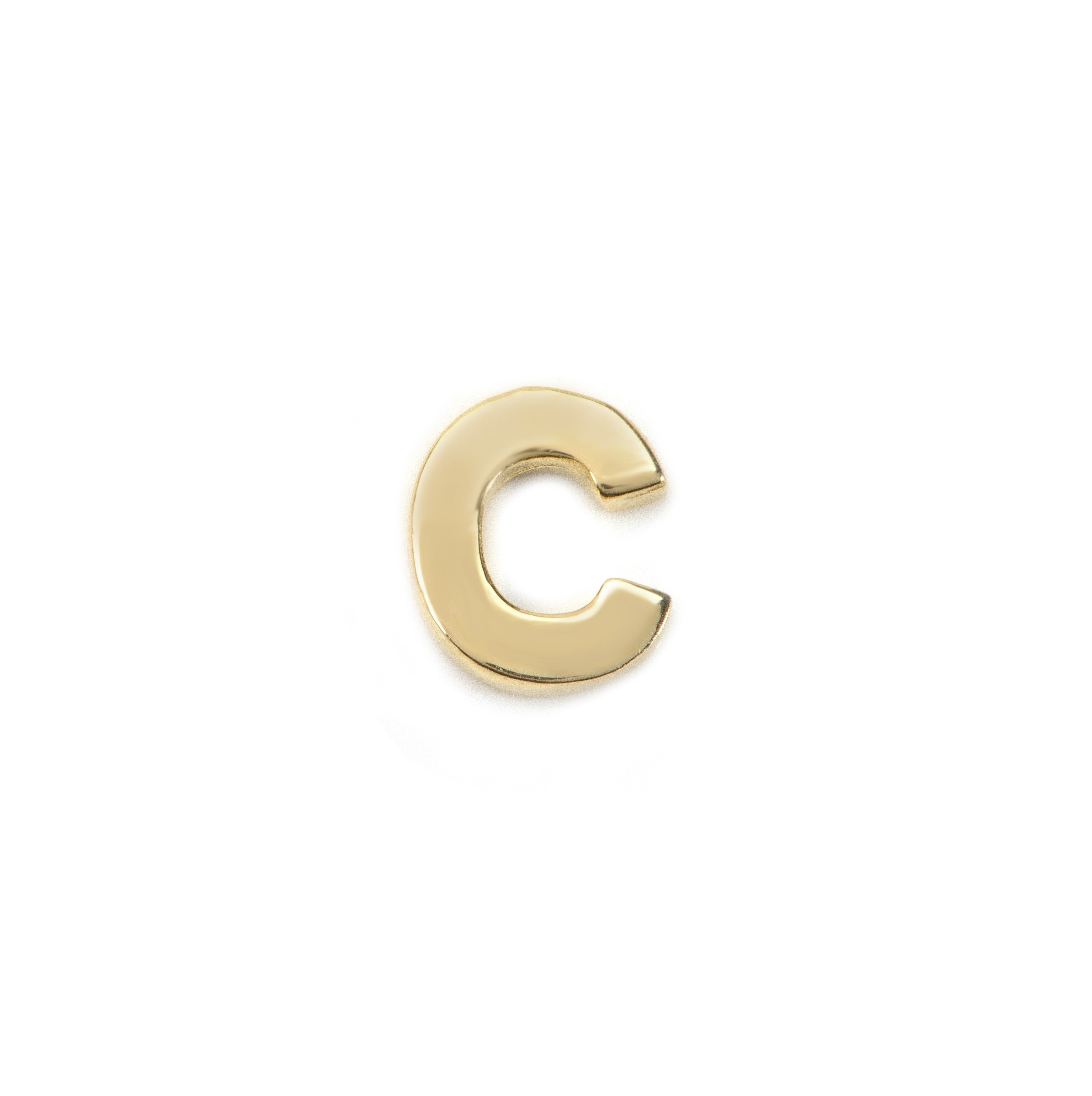 Pin Letra PEQUENA em Ouro 18K - Collab Carol Toledo