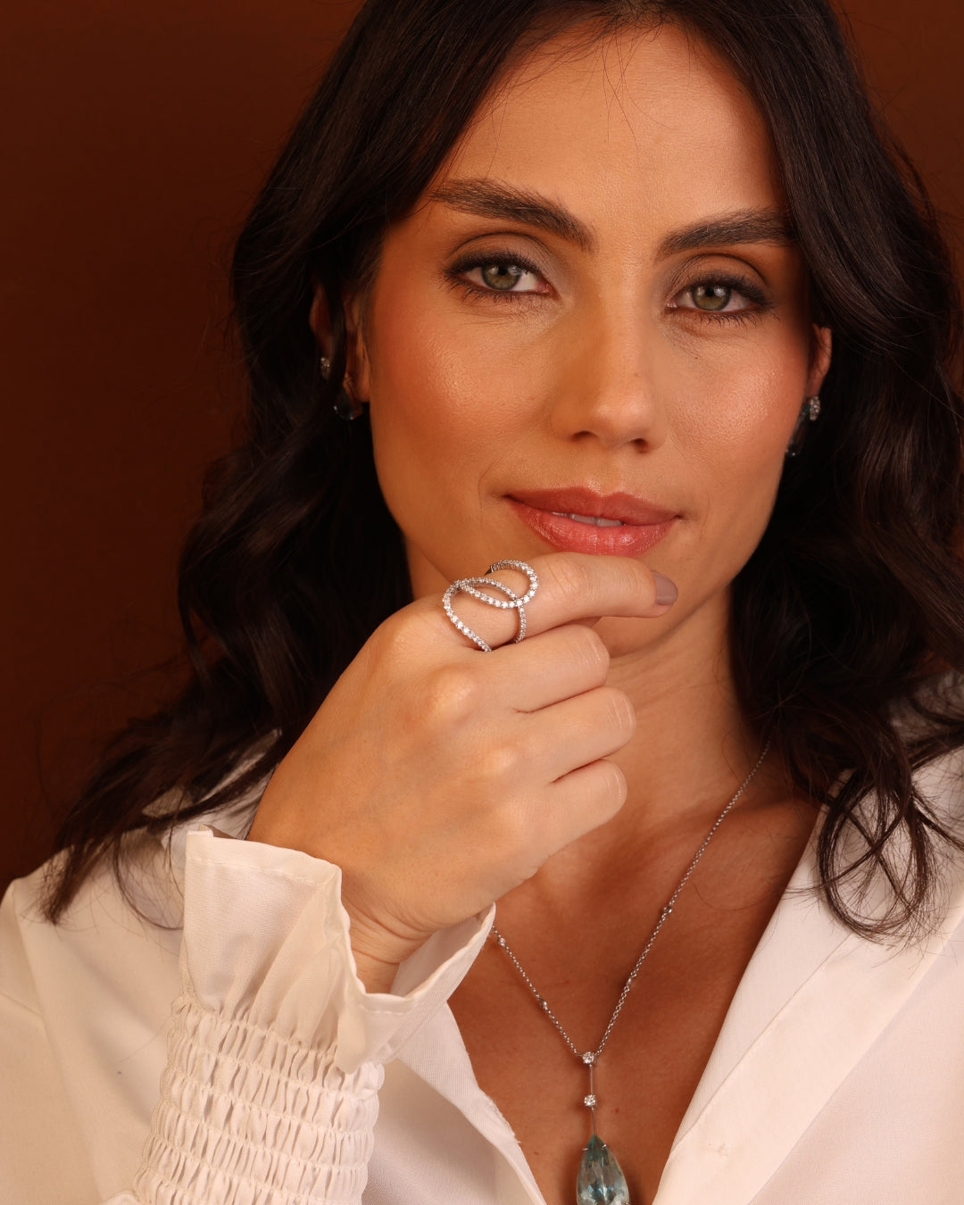 Anel WAVE Diamantes em Ouro Branco 18K