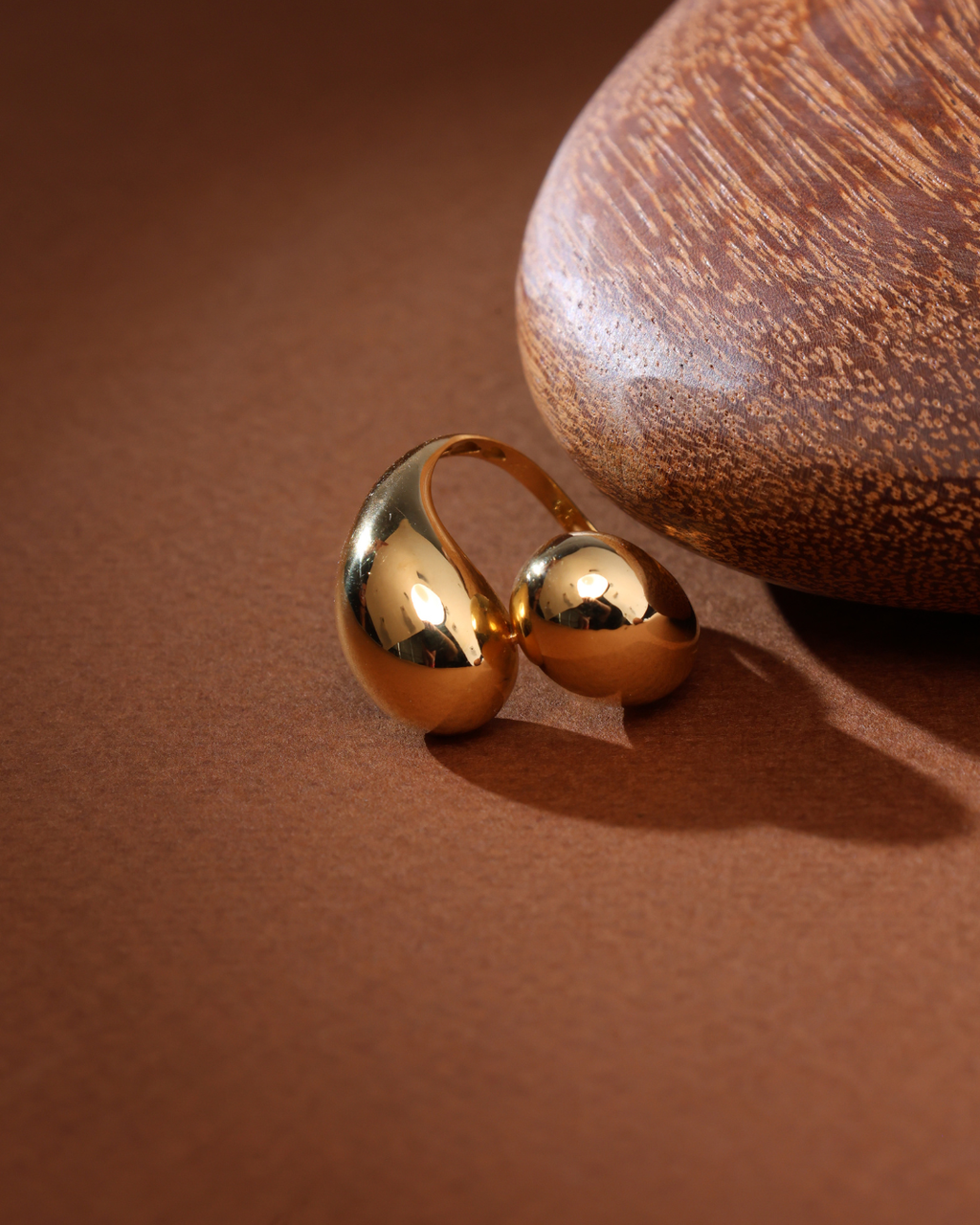 Anel Gota BOLD M em Ouro Amarelo 18K