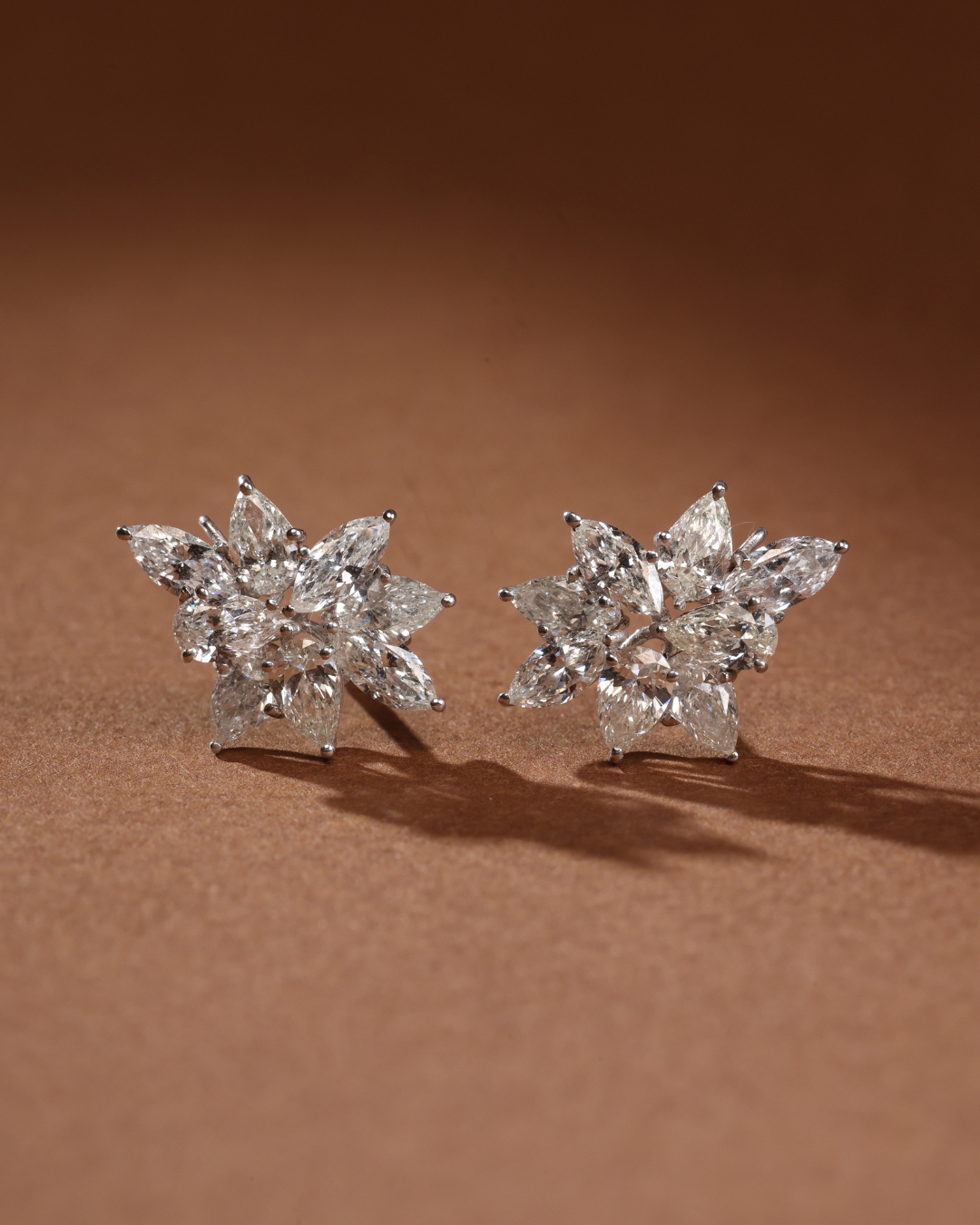Brinco SOFIA Diamantes em Ouro Branco 18K