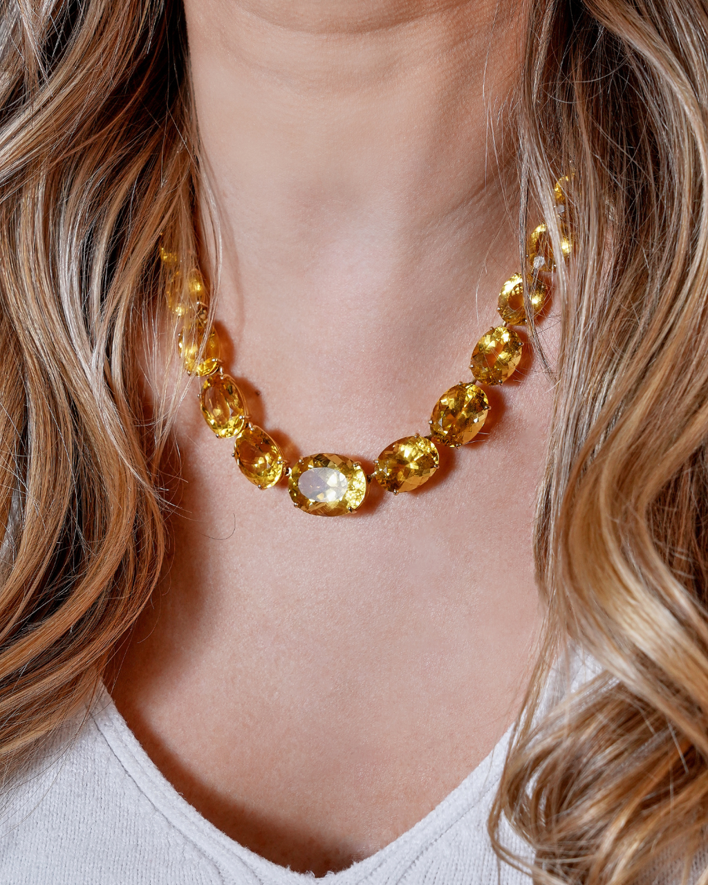 Colar GLAM Berilos Amarelos Ovais em Ouro Branco 18K